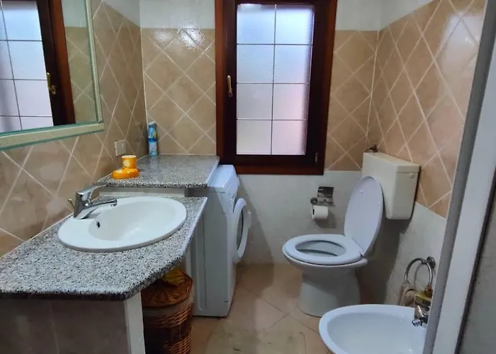 Graziosa Casa Con Parcheggio Privato (adults Only) 度假居 *