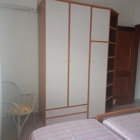 Graziosa Casa Con Parcheggio Privato