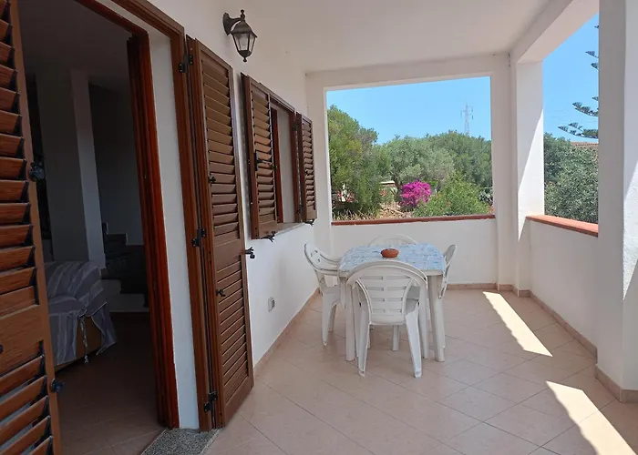 Graziosa Casa Con Parcheggio Privato (adults Only) Tatil Evi San Teodoro (Sardinia)